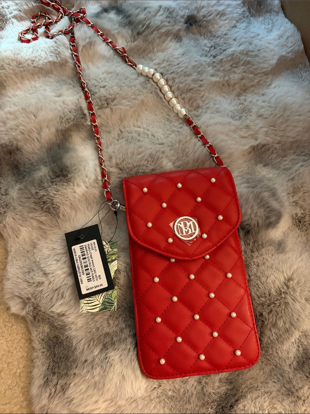NWT Badgley Mischka Red Quilted Pearl Strap Phone Case